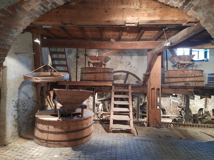 Sabato apre alle visite il mulino di San Pietro di Bernezzo Sabato apre alle visite il mulino di San Pietro di Bernezzo