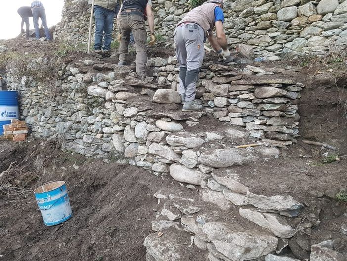 A Valdieri torna il corso per imparare a costruire muri a secco