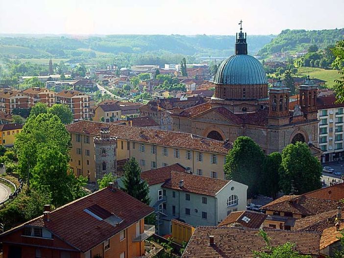 Dogliani: al via la Festa di Mezza Estate