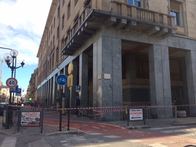 Balcone crollato della Provincia, il presidente Borgna: "Ero lì, nel mio ufficio, ho sentito un boato"