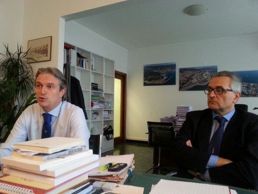 Un momento della conferenza stampa Un momento della conferenza stampa