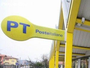Con la nuova APP di Poste Italiane, tablet e smartphone si trasformano in ufficio postale Con la nuova APP di Poste Italiane, tablet e smartphone si trasformano in ufficio postale