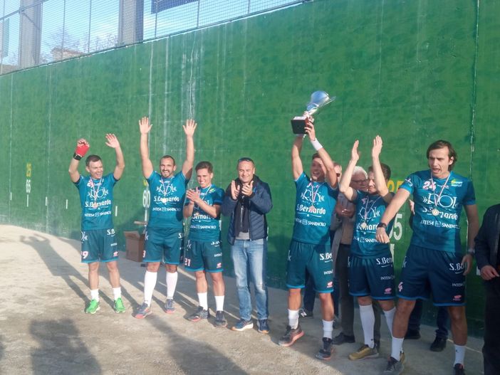 Pallapugno: Federico Raviola trionfa in Supercoppa, l'Imperiese batte il Cortemilia di Vacchetto per 9 a 5 [FOTO E VIDEO]