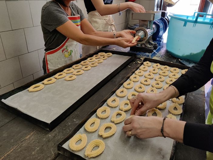 Genola cerca logo e denominazione De.C.O. per le sue quaquare Genola cerca logo e denominazione De.C.O. per le sue quaquare