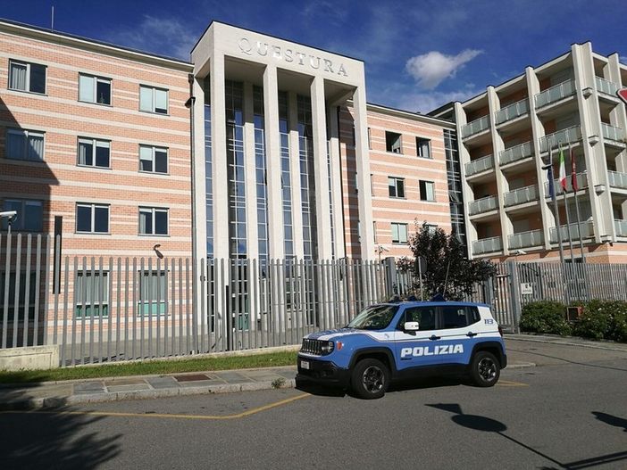 Nessun malore per il 58enne cuneese trovato morto nella doccia: c'è un'accusa di omicidio