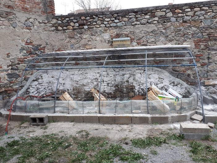 Il recinto dimostrativo di allevamento chiocciole presso la sede dell’Associazione HE.LIAS a Borgo San Dalmazzo