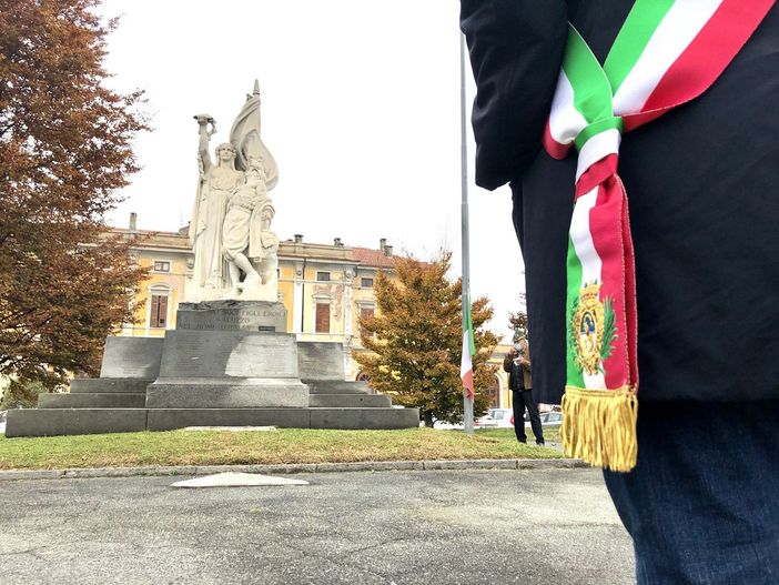 Le celebrazioni per la Festa dell'Unità nazionale e delle Forze armate a Saluzzo Le celebrazioni per la Festa dell'Unità nazionale e delle Forze armate a Saluzzo