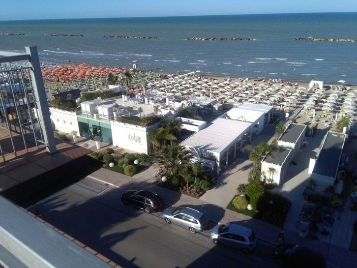 Anche Silvia e Mauro in vacanza leggono Targatocn... e tu? Anche Silvia e Mauro in vacanza leggono Targatocn... e tu?