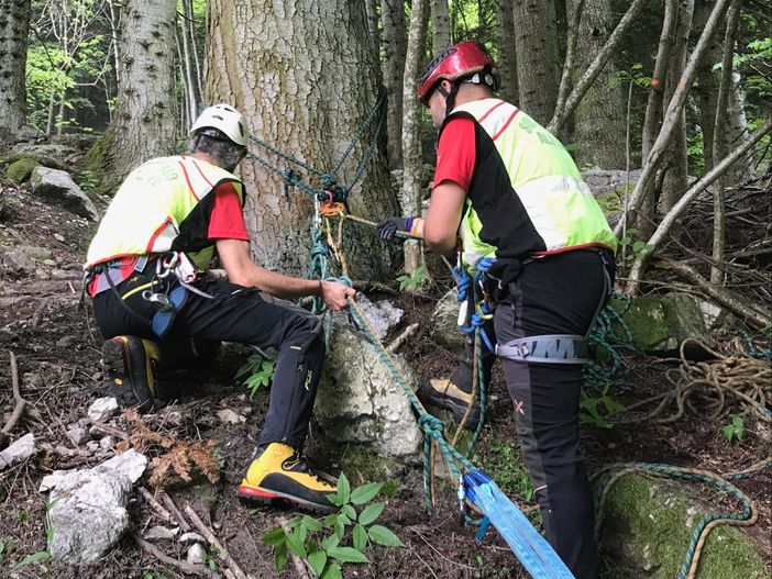 Scout di 14 anni recuperato dal soccorso alpino nel campo base sopra Roburent