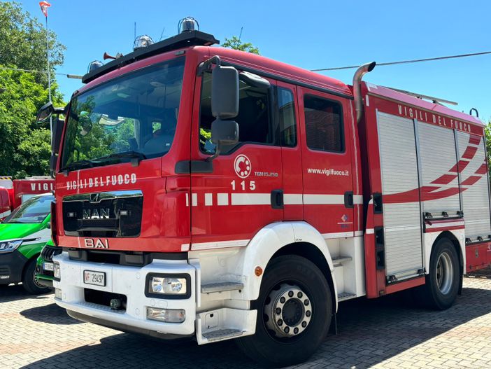 Caduta massi sulla strada per il santuario di Castelmagno, si procede a senso unico alternato