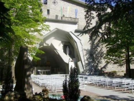 Ceresole d'Alba: Gita – Pellegrinaggio al Santuario Madonna di Lourdes a Forno di Coazze