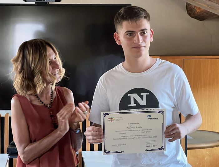 Il cebano Federico Leone premiato con la Borsa di studio Intercultura del Banco Azzoaglio