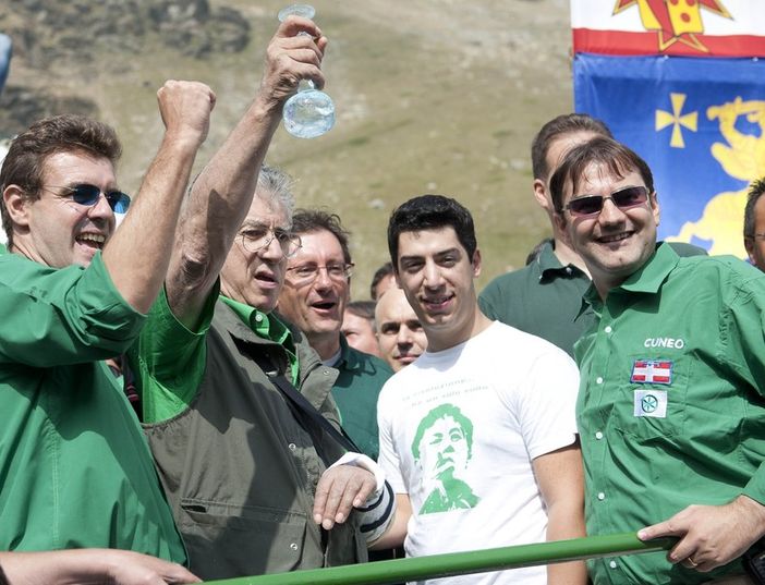 Dopo 20 anni la Lega archivia definitivamente il rito dell’ampolla