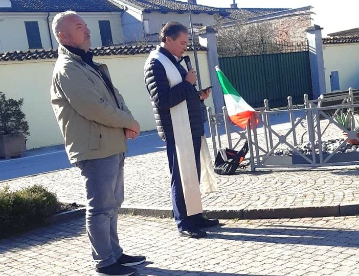 Don Mulassano alla Giornata di unità delle Forze Armate Don Mulassano alla Giornata di unità delle Forze Armate