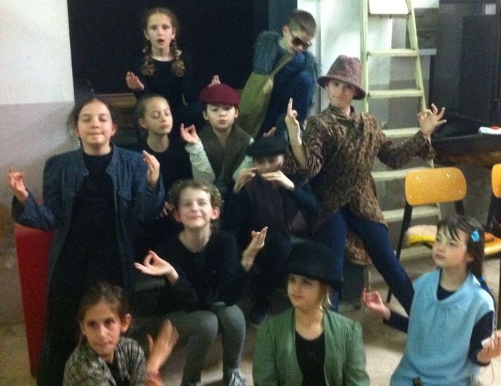 Un saggio teatrale chiude il primo anno del laboratorio “Piccoli Artisti Crescono” del Piccolo Teatro di Bra