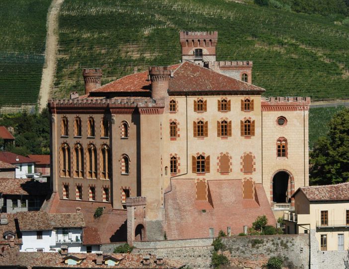 Il castello di Barolo