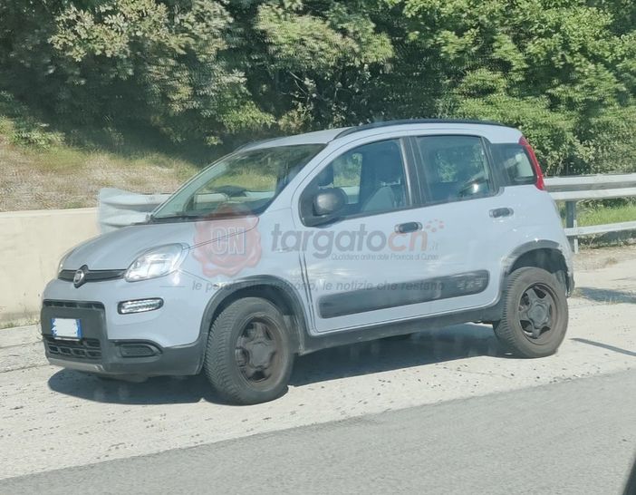 Incidente tra una vettura e un autoarticolato in fase di sorpasso sulla A6 in direzione Savona Incidente tra una vettura e un autoarticolato in fase di sorpasso sulla A6 in direzione Savona