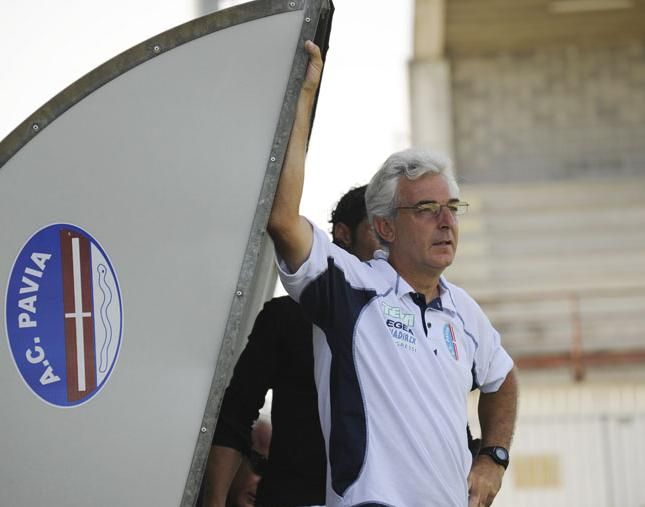 Il Pavia di mister Domenicali sarà impegnato a Savona (foto da www.paviacalcio.it)