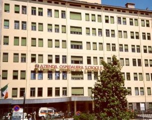 Trovato morto in casa il chirurgo Vincenzo Buscemi, medico del Santa Croce per 17 anni Trovato morto in casa il chirurgo Vincenzo Buscemi, medico del Santa Croce per 17 anni