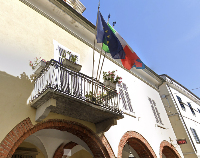 Niella Tanaro assegna la cittadinanza onoraria ai prof. Gianluigi Beccaria, Andrea Maia e a Giovanni Pensa "Gipeto" Niella Tanaro assegna la cittadinanza onoraria ai prof. Gianluigi Beccaria, Andrea Maia e a Giovanni Pensa "Gipeto"