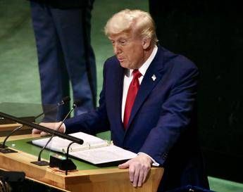 In Usa è bufera sull'avvocato nominato da Trump, spunta chat in cui dice: "Ho vena nazista" In Usa è bufera sull'avvocato nominato da Trump, spunta chat in cui dice: "Ho vena nazista"