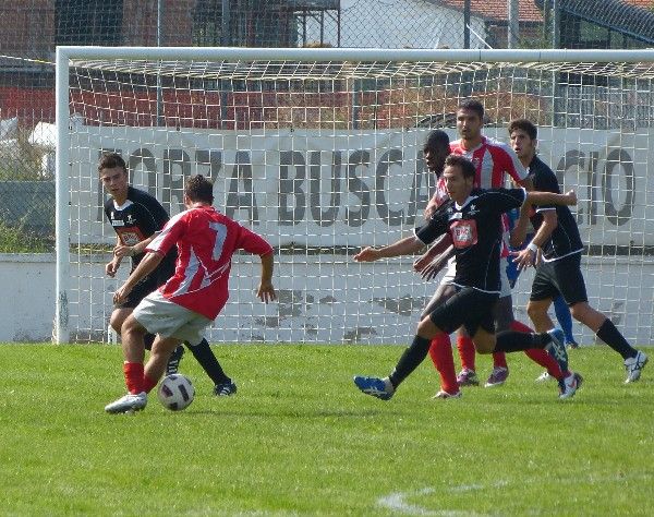 Eccellenza: inseguimento alla Pro Dronero, 2 allenatori debuttano in panchina.  Il punto sul girone