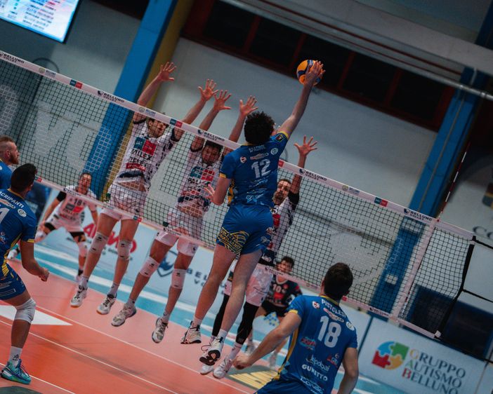 Un attacco di Spagnol (Foto Legavolley)