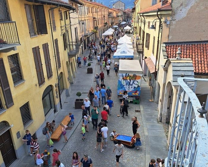 A Costigliole Saluzzo è la domenica della Fera 'd la Tonda A Costigliole Saluzzo è la domenica della Fera 'd la Tonda