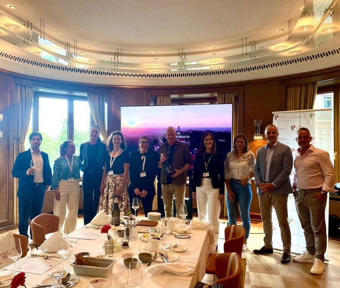 La presentazione di Zurigo La presentazione di Zurigo