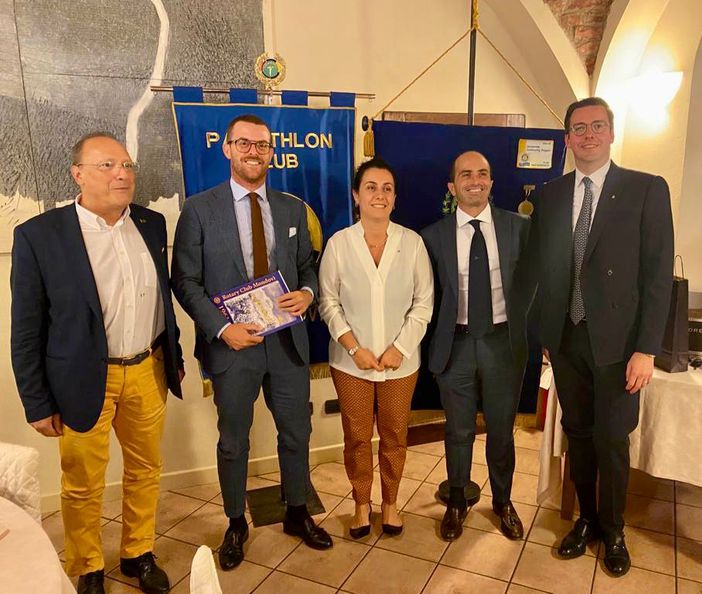 Serata di Cultura sportiva con Panathlon Club Mondovì e Rotary Club Mondovì Serata di Cultura sportiva con Panathlon Club Mondovì e Rotary Club Mondovì