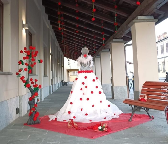 A Vottignasco il filo rosso che unisce contro la violenza sulle donne