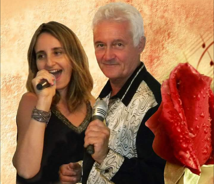 Casteldelfino rende omaggio a turisti e villeggianti d’Oltralpe Casteldelfino rende omaggio a turisti e villeggianti d’Oltralpe