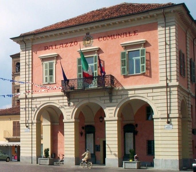 Moretta, approvate la rinegoziazione dei mutui e il sostegno alla Provincia sui rincari degli asfalti Moretta, approvate la rinegoziazione dei mutui e il sostegno alla Provincia sui rincari degli asfalti