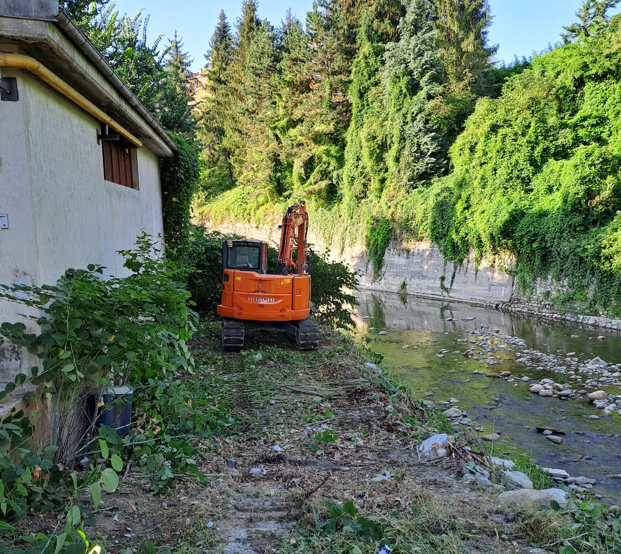 Nuova pulizia nell'alveo dell'Ellero a Mondovì. Robaldo: "Seconda volta in un anno"