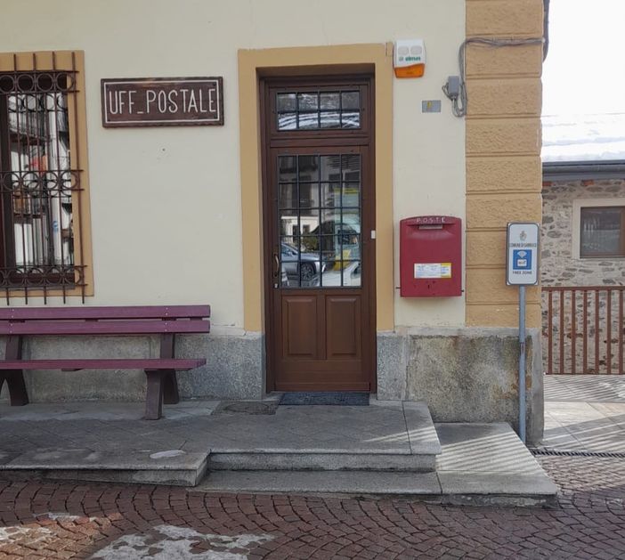 L'ufficio postale di Sambuco