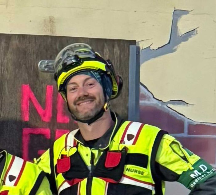 Emergenza terremoto in Venezuela: tra i soccorritori Matteo Brignone, infermiere di Mondovì Emergenza terremoto in Venezuela: tra i soccorritori Matteo Brignone, infermiere di Mondovì