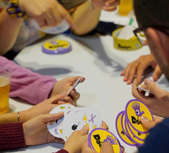 Una dodici ore di giochi da tavolo per tutte le età: a Busca la proposta Andirivieni per concludere il 2023