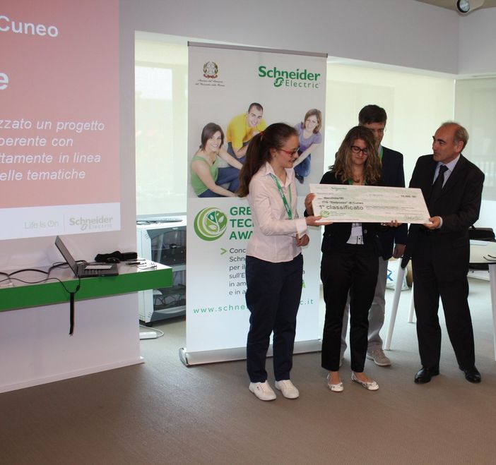 L'Itis Delpozzo di Cuneo presenta la nuova curvatura domotica