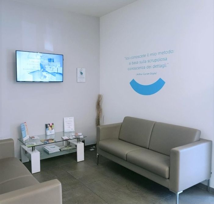 Gli impianti dentali: non esiste un’unica soluzione, ma la miglior soluzione per ciascun paziente