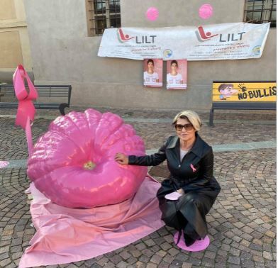 Piozzo, Anna Tognella racconta la trasformazione della zucca rosa a sostegno della LILT (FOTO)