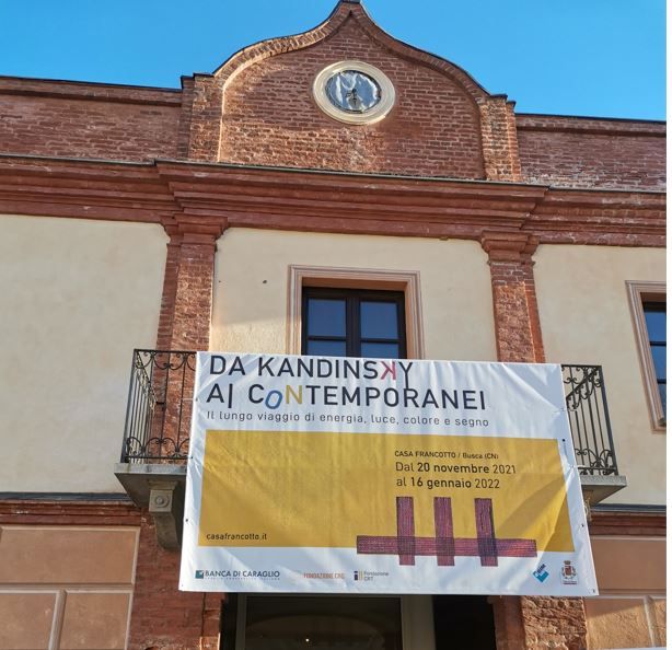 Oltre 600 persone a Busca per la mostra "Da Kandinsky ai contemporanei"