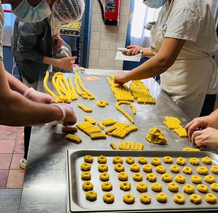 Alba, a Casa Pina c'è la festa dell'inserimento lavorativo della Cooperativa Alice