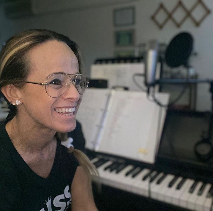 La musica ‘sospesa’ e il canto ‘interrotto’ ai tempi del Coronavirus La musica ‘sospesa’ e il canto ‘interrotto’ ai tempi del Coronavirus