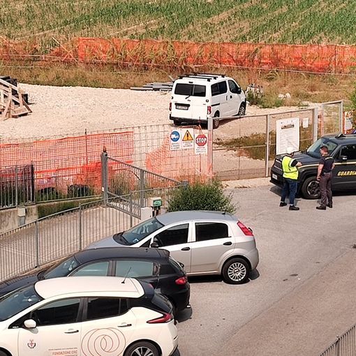 La Guardia di finanza aveva visitato il cantiere lo scorso 11 giugno.