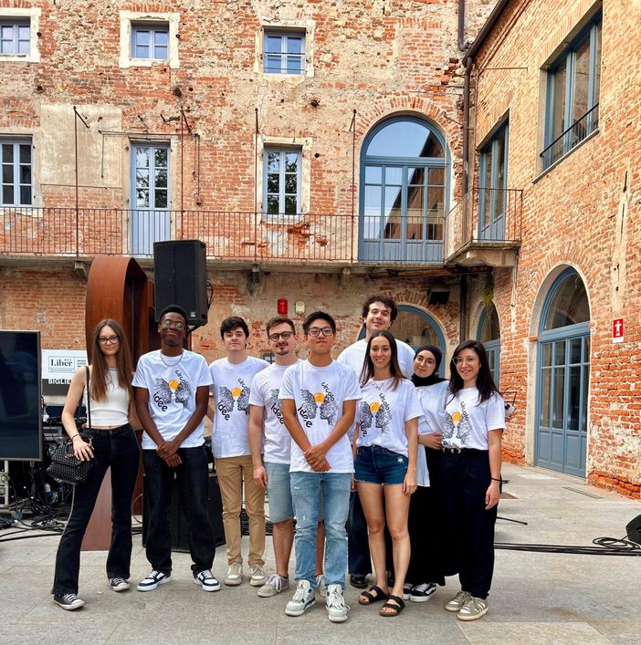 Un successo la cena di fine anno scolastico organizzata dal Circolo delle Idee di Mondovì Un successo la cena di fine anno scolastico organizzata dal Circolo delle Idee di Mondovì