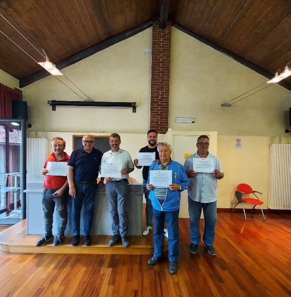 La consegna degli attestati La consegna degli attestati