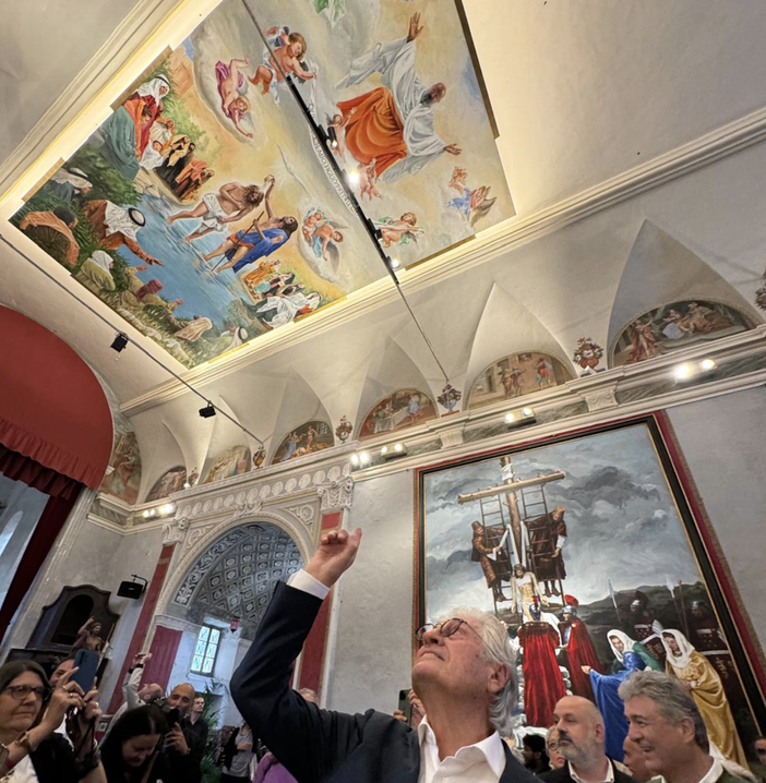 Svelata a Garessio l'ultima tela realizzata da Giorgetto Giugiaro