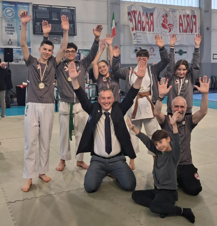 ARTI MARZIALI / A Rivarolo Canavese 7 podi per 7 atleti per la Shotokan Karate Cavallermaggiore ARTI MARZIALI / A Rivarolo Canavese 7 podi per 7 atleti per la Shotokan Karate Cavallermaggiore