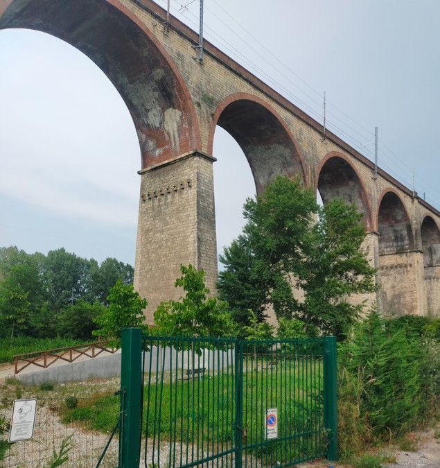 Riqualificata l'ex rifiuteria in piazzale Giardini a Mondovì, ma non si sa quando potrà aprire
