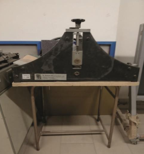 Il liceo artistico di Cuneo mette all'asta un forno per cottura ceramica e due torchi Il liceo artistico di Cuneo mette all'asta un forno per cottura ceramica e due torchi